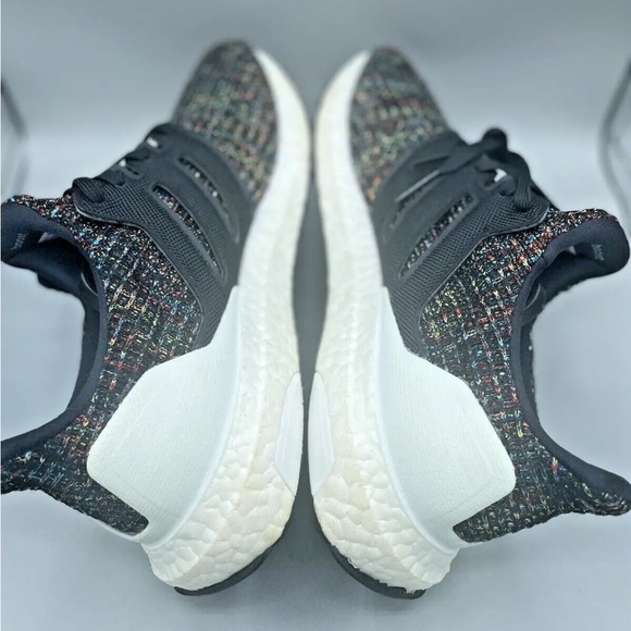 Men’s Size 7.5 - adidas UltraBoost 4.0 Black Multicolor 2019 - F35232 - Picture 6 of 14